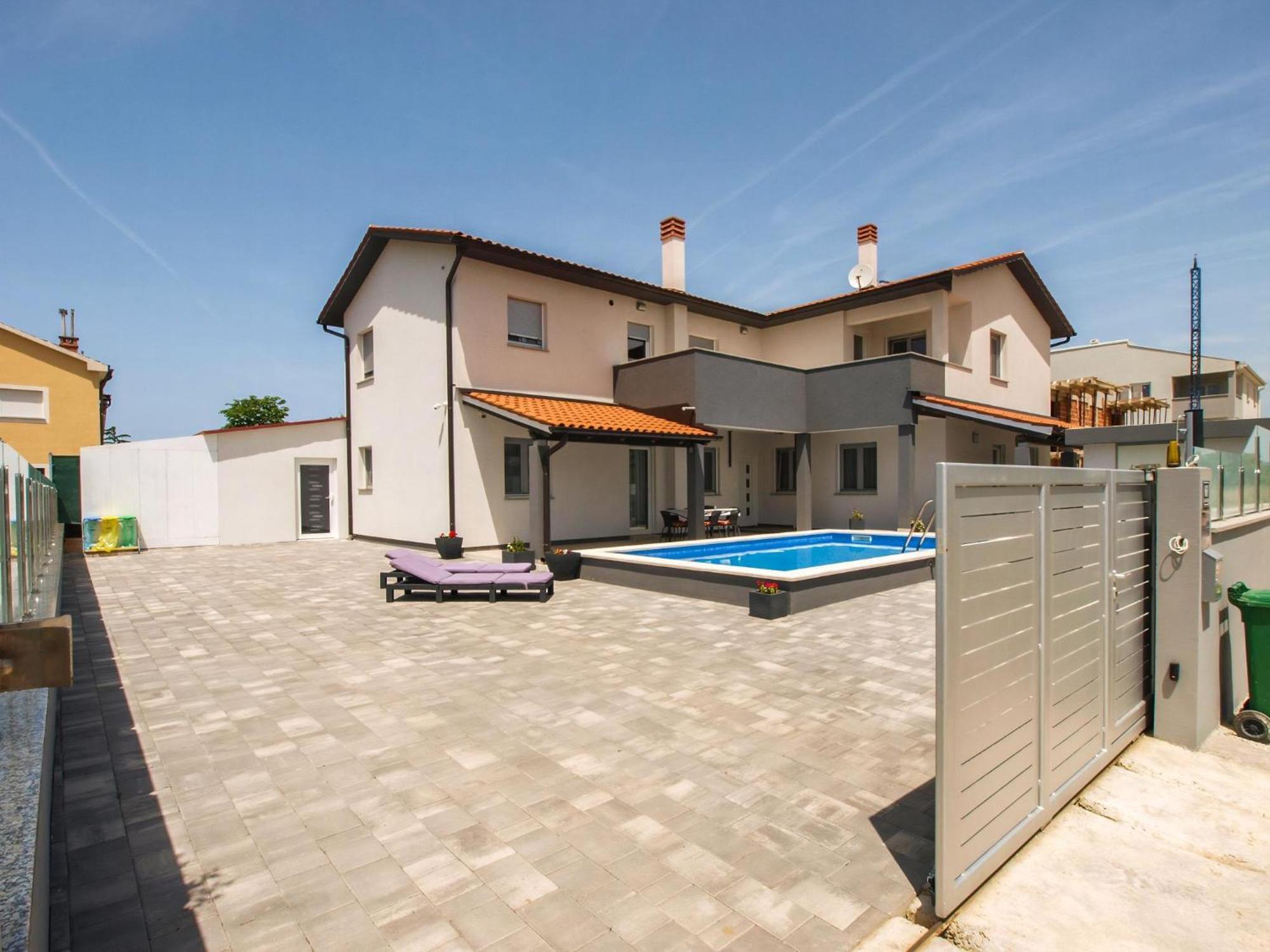 Villa Pikula Ferienwohnung Mit Gemeinsamem Pool Štinjan Exterior foto